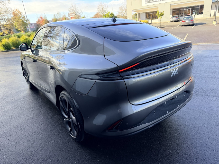 2026 MG IM6 Platinum SUV Image 4