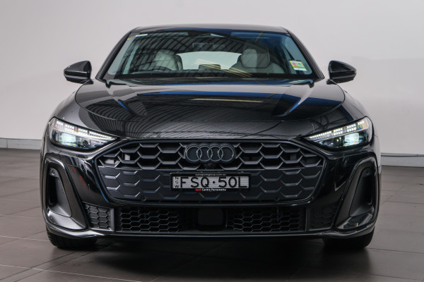2025 Audi A5 B10 TFSI 150kW S line Sedan image 4