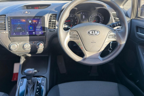 2016 MY17 Kia Cerato YD S Sedan Image 16