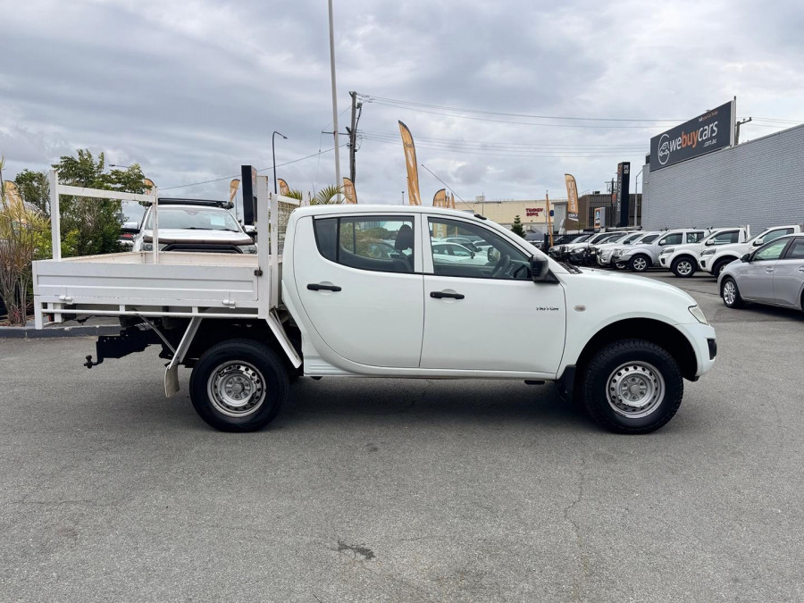 2011 Mitsubishi Triton MN GLX Ute Image 7