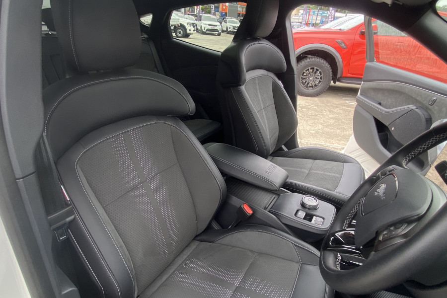 2023 MY23.75 Ford Mustang Mach-E  GT SUV Image 21