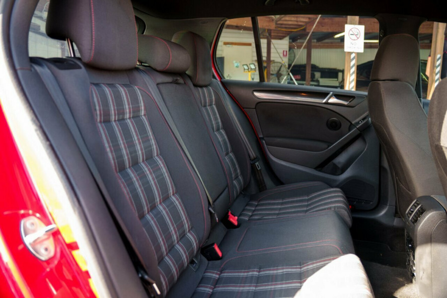 2013 MY14 Volkswagen Golf 7 GTI Hatch Image 11