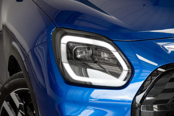 2026 MINI Countryman U25 JCW Favoured SUV image 22