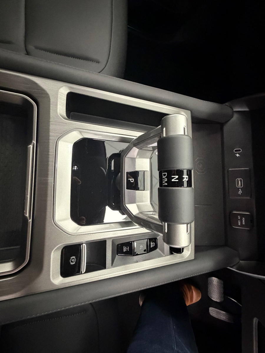 2026 MG U9 EKK1C Black Edition Ute Image 23