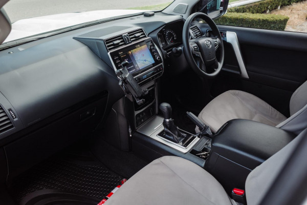 2021 Toyota LandCruiser Prado GDJ150R GX SUV Image 11
