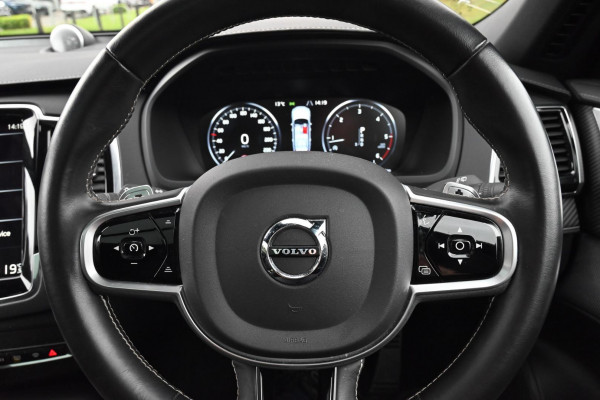 2020 Volvo XC90 L Series D5 R-Design SUV Image 10