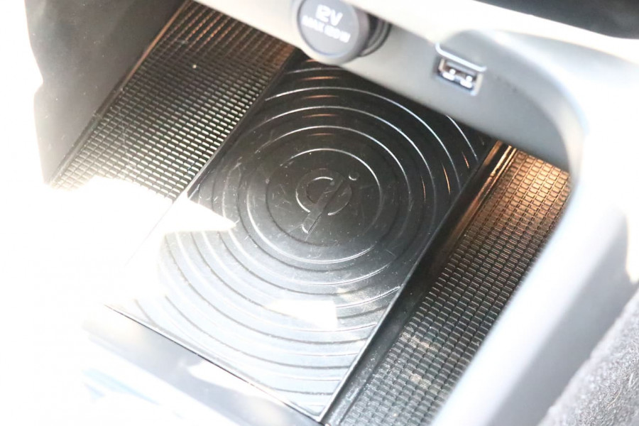 2018 Volvo Xc40 (No Series) MY19 T4 Momentum Suv Image 15