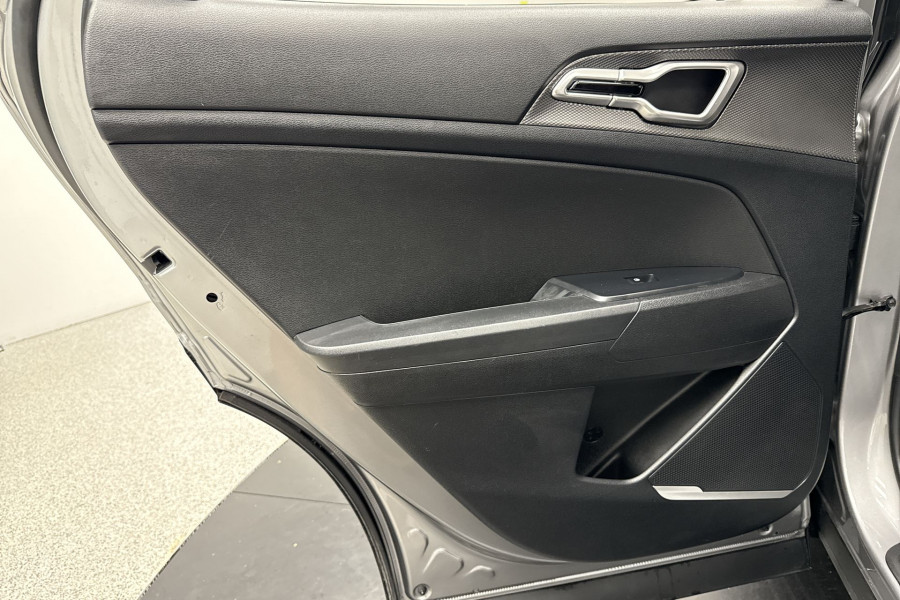 2022 Kia Sportage S Wagon Image 14