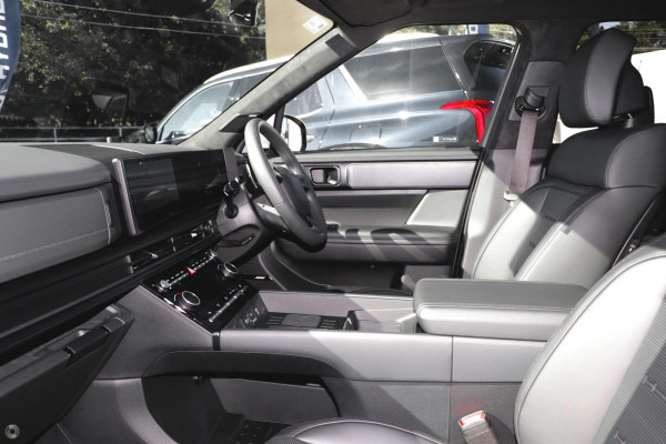 2026 Hyundai Santa Fe MX5.V2 Hybrid Calligraphy SUV Image 8