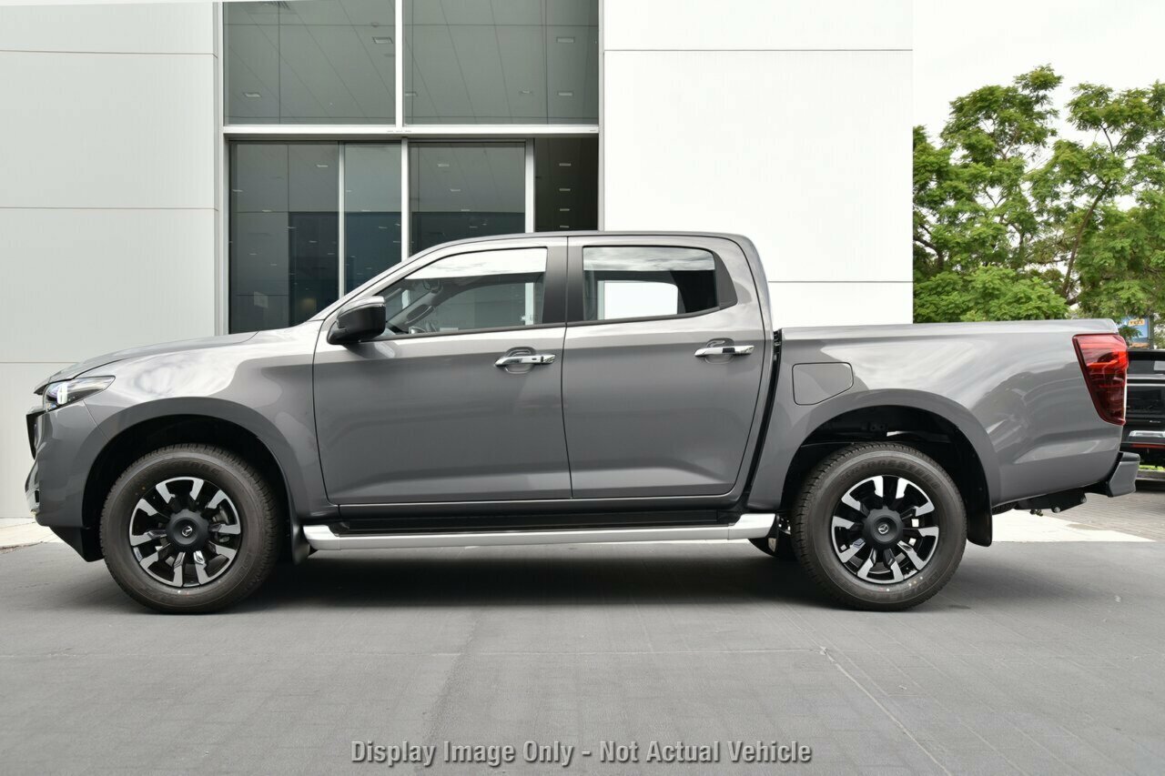 2025 Mazda BT-50 TF GT Cab Chassis Image 2