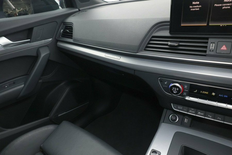 2024 Audi Q5 FY 45 TFSI sport SUV Image 10
