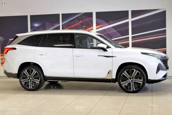 2025 MG QS IS31 Essence SUV Image 5