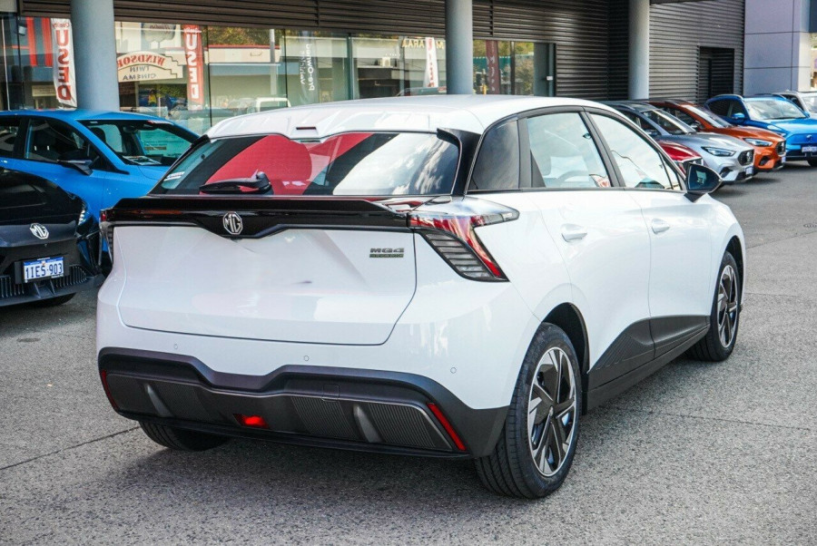 2025 MY23 MG MG4 MEH32 Excite 51 Hatch Image 7