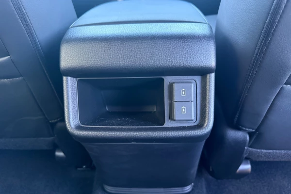 2025 MY25.5 Isuzu MU-X RJ LS-T SUV Image 12