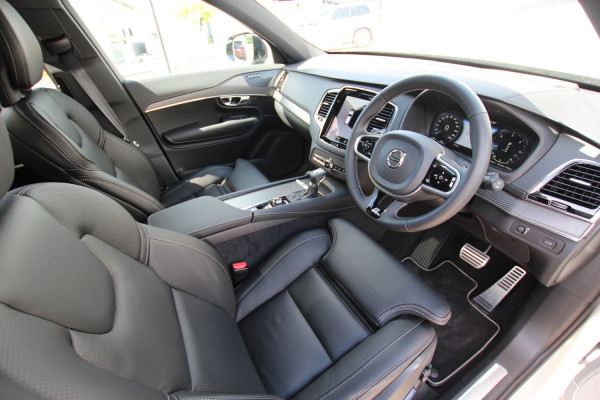 2020 Volvo XC90 L Series D5 R-Design Suv