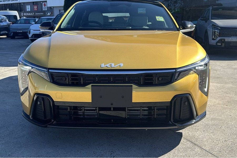 2026 Kia K4 CL4m GT-Line Hatch Image 2