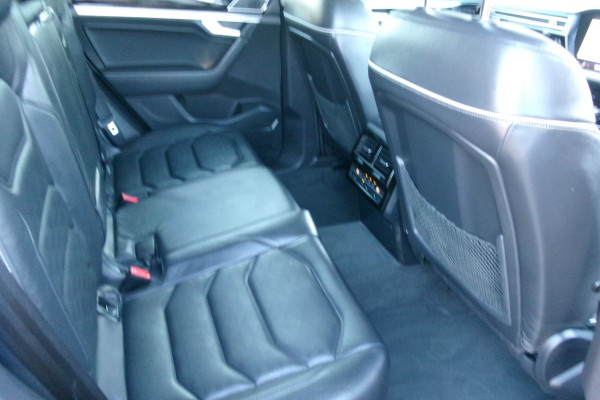 2023 Volkswagen Touareg CR 210TDI Elegance SUV Image 13
