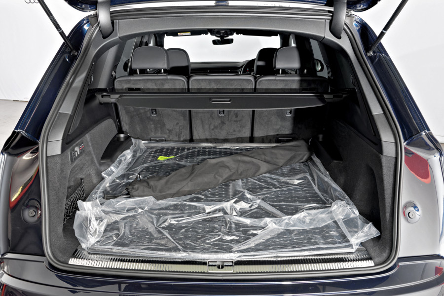 2026 MY25 Audi Q7 4M TDI 210kW S line SUV