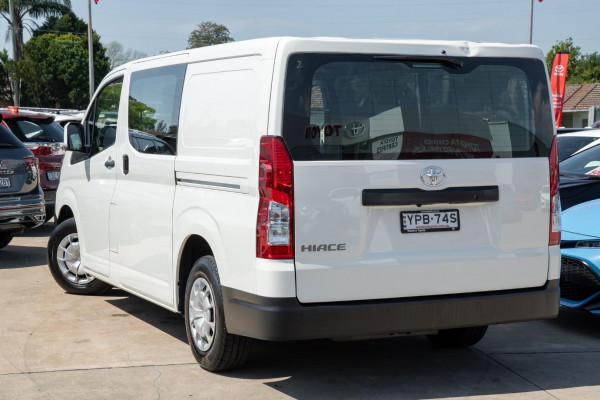 2024 Toyota HiAce GDH300R  Van Image 2