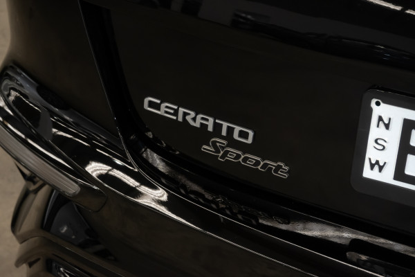 2021 MY1  Kia Cerato BD Sport+ Hatch image 22