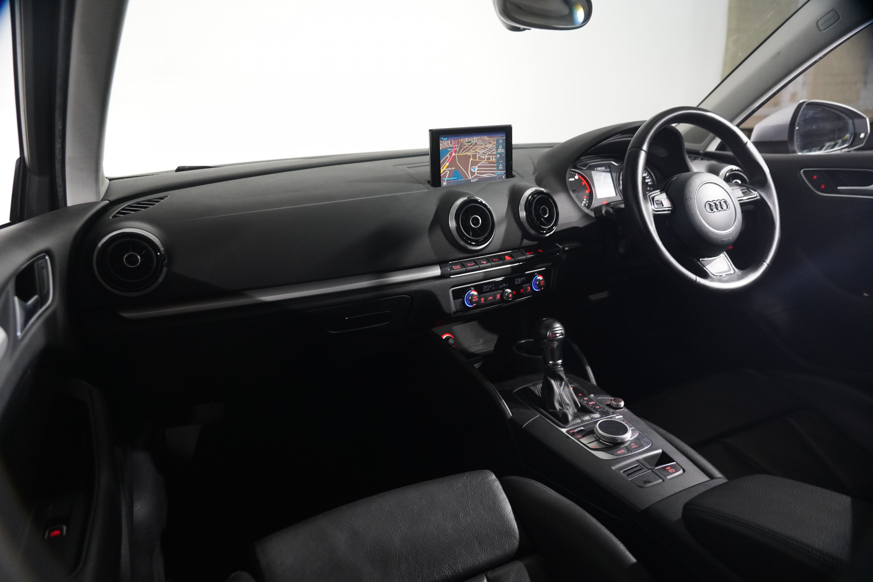 2014 Audi A3 Sportback 1.8 Tfsi Ambition Hatch Image 12