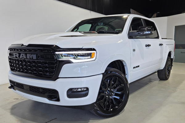 2025 Ram 1500 LIMITED Ute