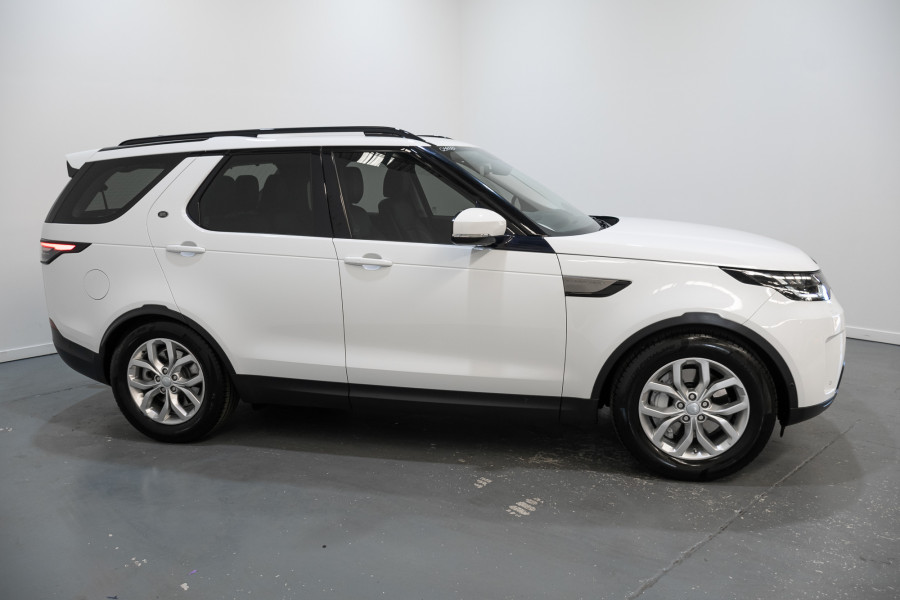 2019 Land Rover Discovery Series 5 SE SUV Image 7