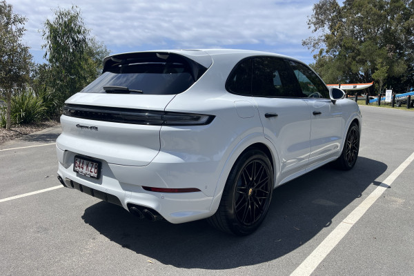 2024 Porsche Cayenne 9YA II GTS SUV Image 8
