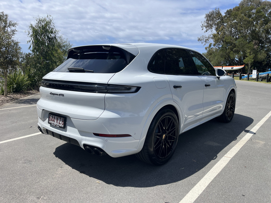 2024 Porsche Cayenne 9YA II GTS SUV Image 8