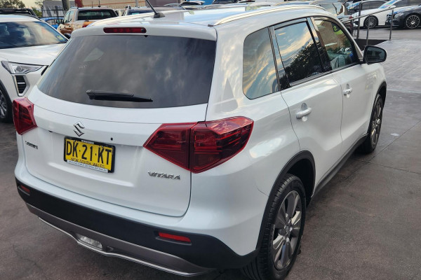 2023 Suzuki Vitara LY Series II  SUV Image 3
