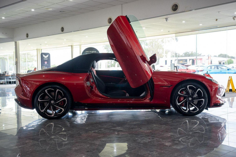 2024 MY24.5 MG Cyberster EC32  Convertible Image 10