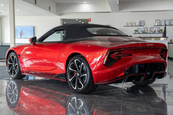2024 MY24.5 MG Cyberster EC32  Convertible