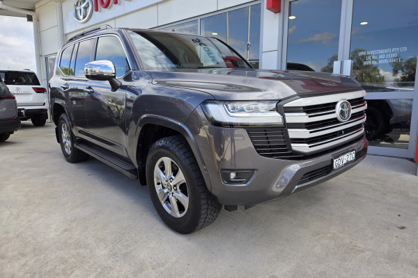 2023 MY24 Toyota LandCruiser FJA300R Sahara SUV Image 1