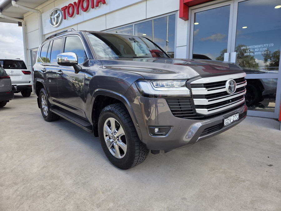 2023 MY24 Toyota LandCruiser FJA300R Sahara SUV Image 1