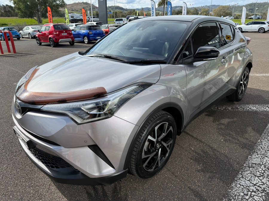 2019 Toyota C-HR NGX50R Koba SUV Image 5