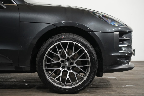 2020 Porsche Macan S SUV image 5