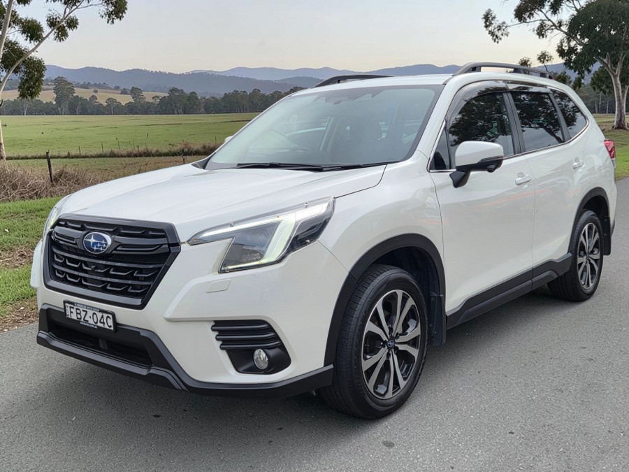2023 Subaru Forester S5 2.5i Premium SUV Image 3