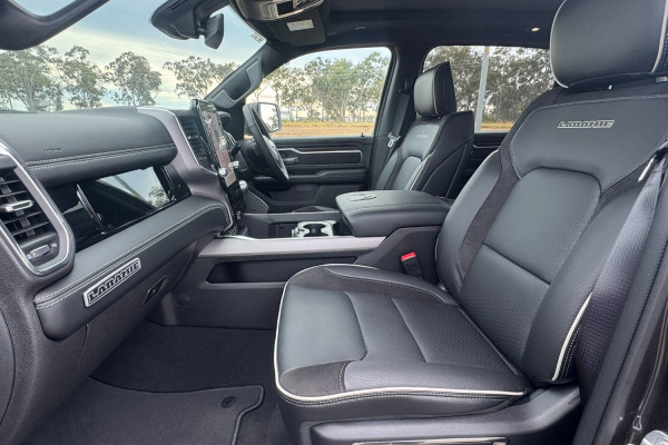 2025 MY26 Ram 1500 DT  Laramie Night Hurricane SO Rambox Ute Image 13