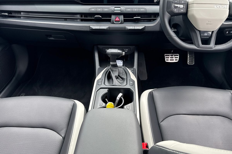2025 MY26 Kia K4 CL4m GT-Line Hatch Image 19