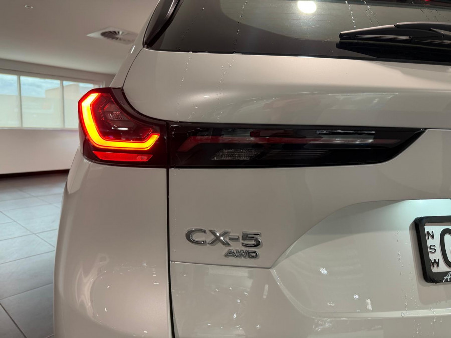 2026 Mazda CX-5 KM Series G25 Touring SUV Image 15