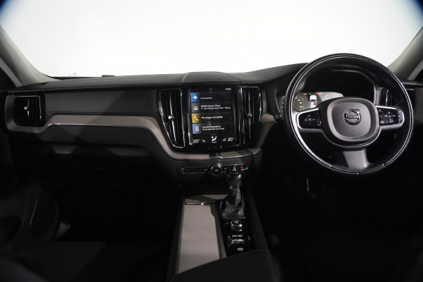 2020 Volvo XC60 UZ D4 Inscription SUV image 14