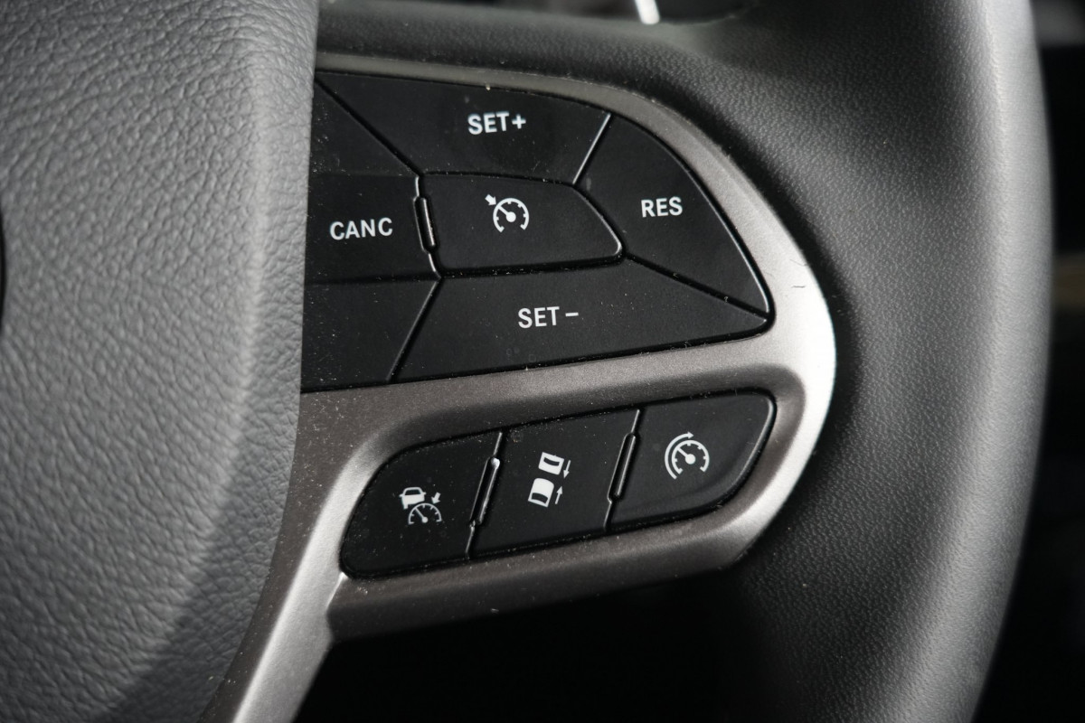 2022 Jeep Cherokee S-Limited SUV
