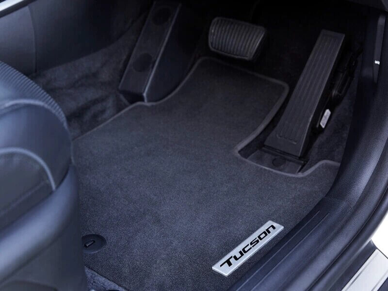 Tailored carpet floor mats (set of 4)