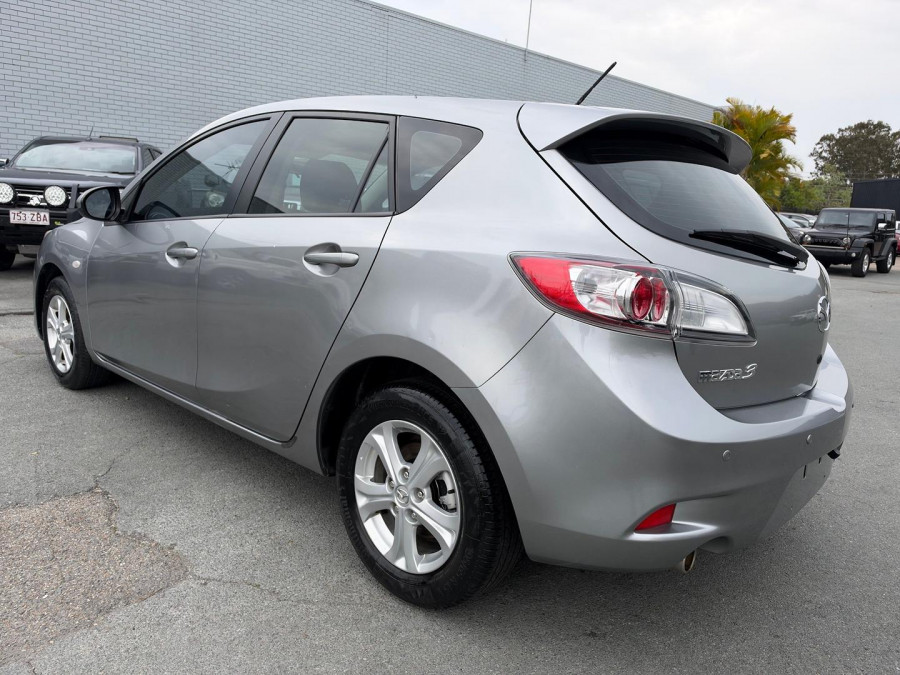 2012 Mazda 3 BL Series 2 Neo Sport Hatch Image 9