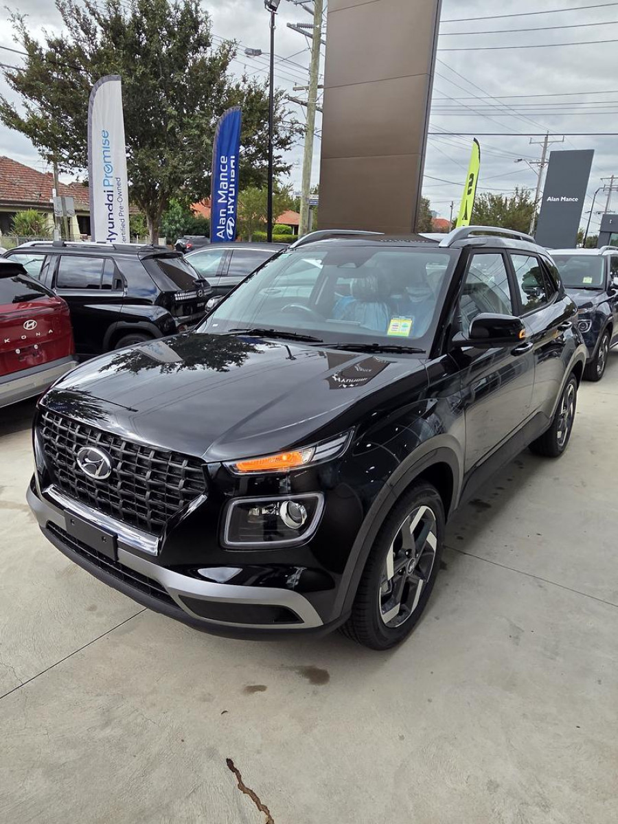 2026 Hyundai Venue QX.V5 Active SUV Image 5