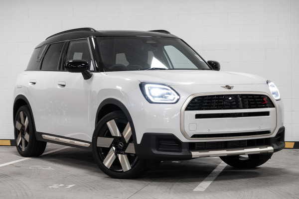 MINI Countryman S Favoured U25