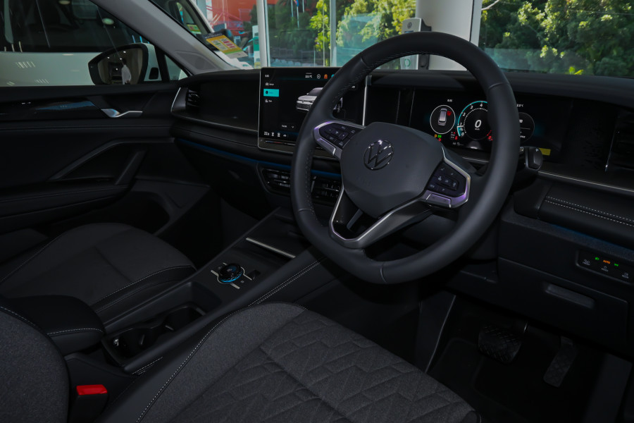 2025 Volkswagen Tayron R4 110TSI Life SUV