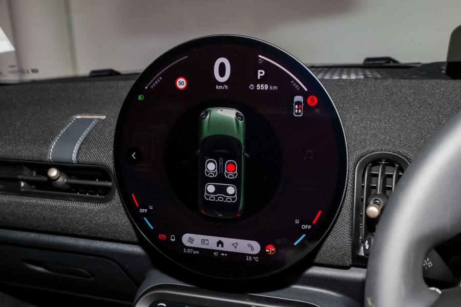 2026 MINI Cooper F66 S Favoured Hatch