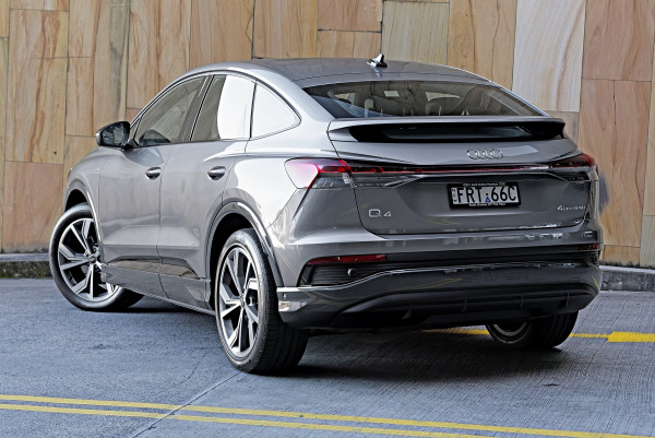 2025 MY24 Audi Q4 e-tron F4 45 SUV image 2