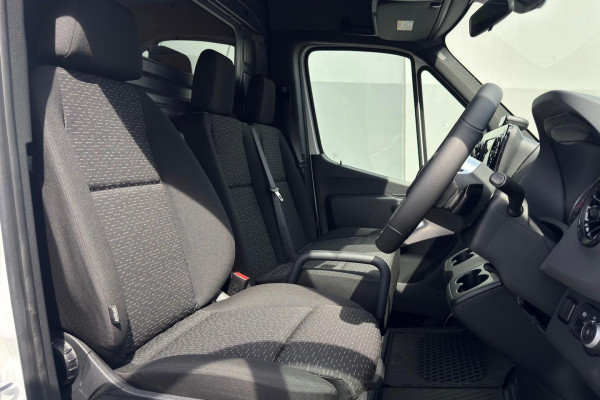 2026 Mercedes-Benz Sprinter VS30 417CDI LWB Van Image 34